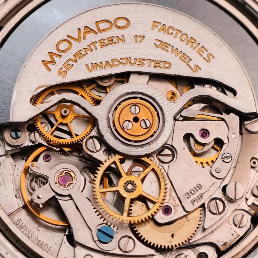 Movado Astronic HS360 01.0010.436 Full Calendar Chronograph - Automatik-Chronograph mit Vollkalender und Mondphase, Kaliber 3019 PHF von Zenith/Movado
