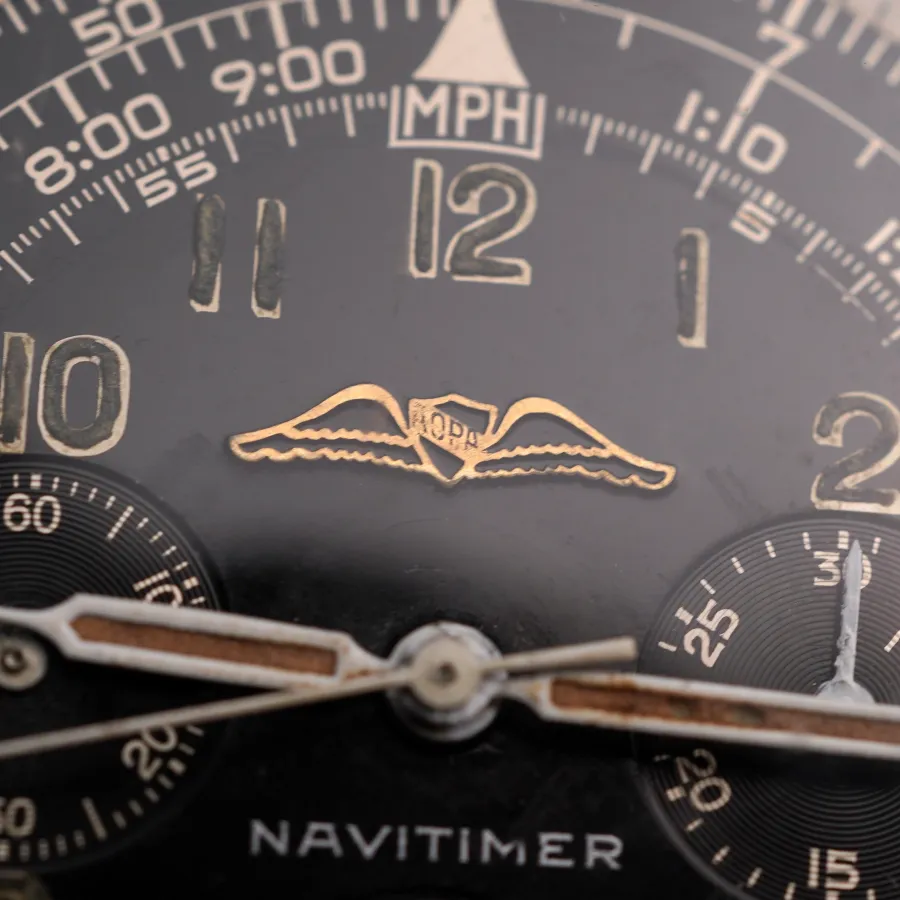 Breitling Navitimer 806 AOPA - All Black - appliziertes AOPA Logo