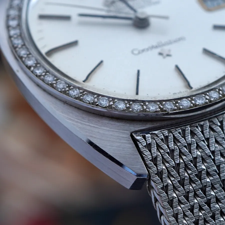 Omega Constellation 168.009 / 168.017 Whitegold Diamonds - NOS - original finish, crisp edges