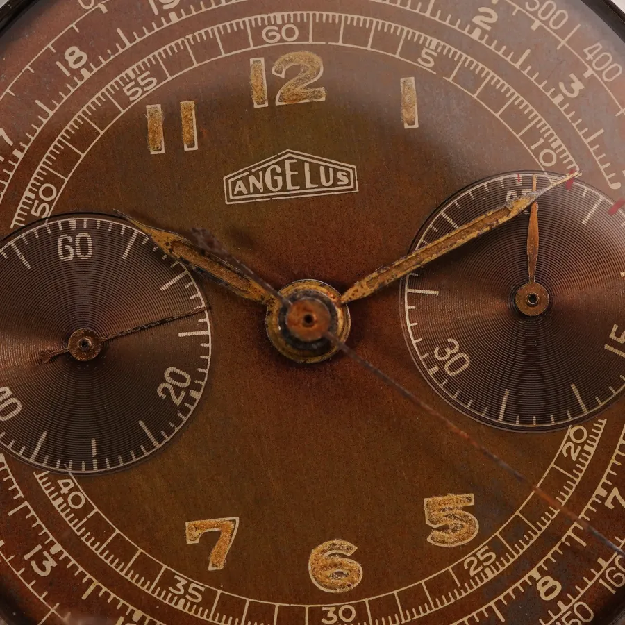 Angelus Military Chronograph L.E. – Hungarian Air Force, 1940s - tropical dial