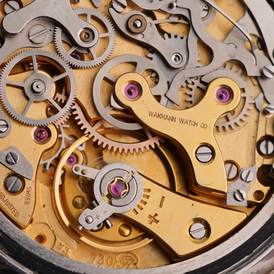 Wakmann Triple Date Chronograph 39 mm - manual wind caliber Valjoux 730
