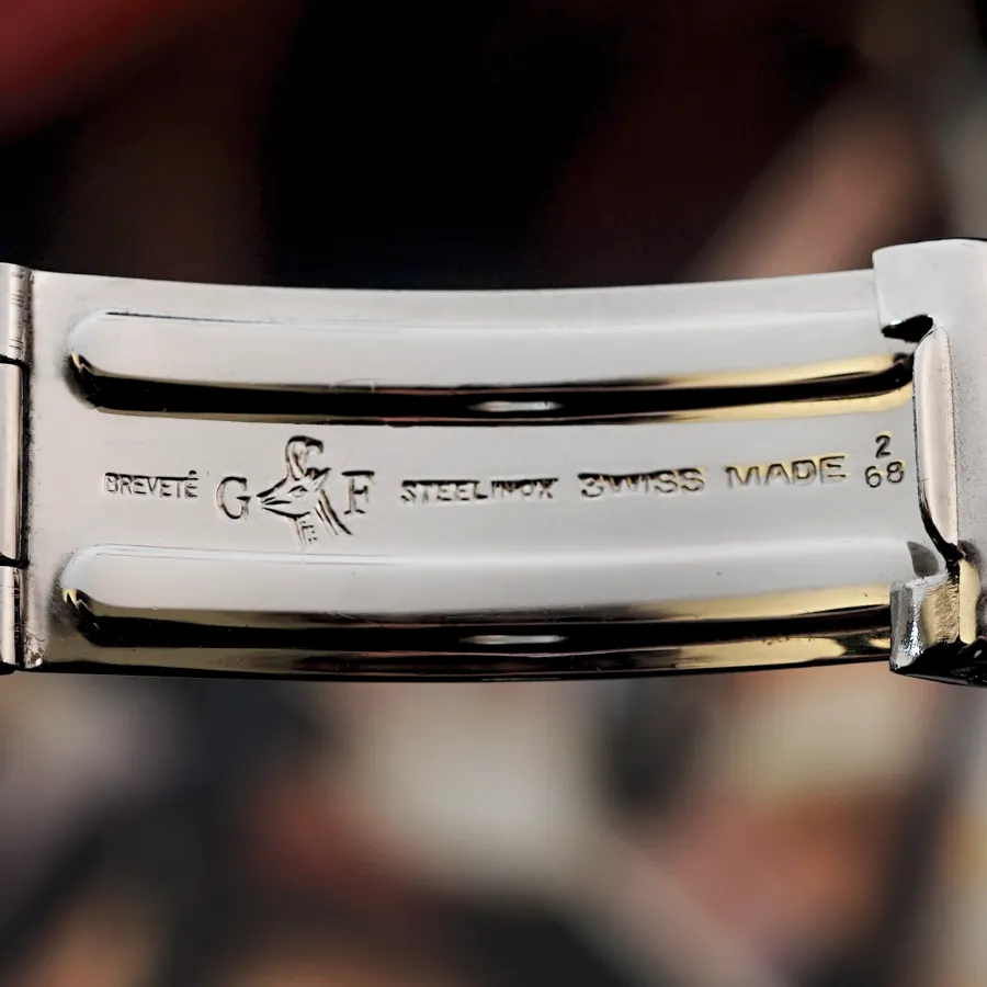IWC Ingenieur 666 AD - Gilt Galvanic Dial - matching date inside the clasp: 2/68