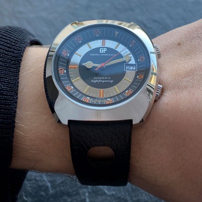 Girard Perregaux Compressor Diver Gyromatic