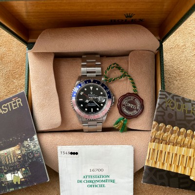 Rolex GMT Master 16700 Full Set Faded Bezel