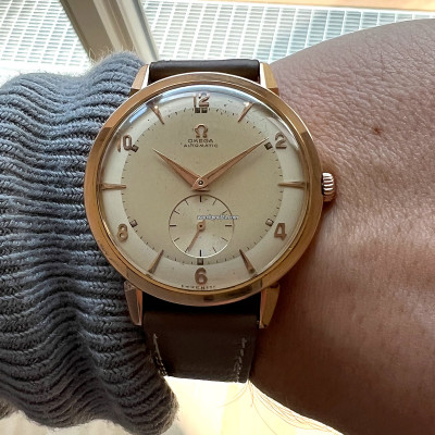 Omega 2714 Oversize 37mm Rose Gold