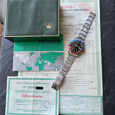 Rolex GMT Master 1675 Gilt - Box and Papers