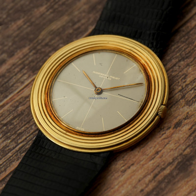 Audemars Piguet Disco Volante 5093 Genta Design