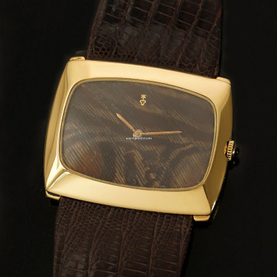 Corum Buckingham 57183 Peacock Dial