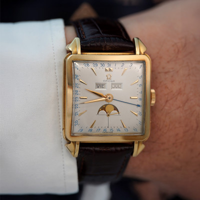 Omega Cosmic Triple Date Moonphase 3944