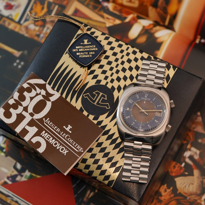 Jaeger-LeCoultre Memovox E876 Blue Purple Dial