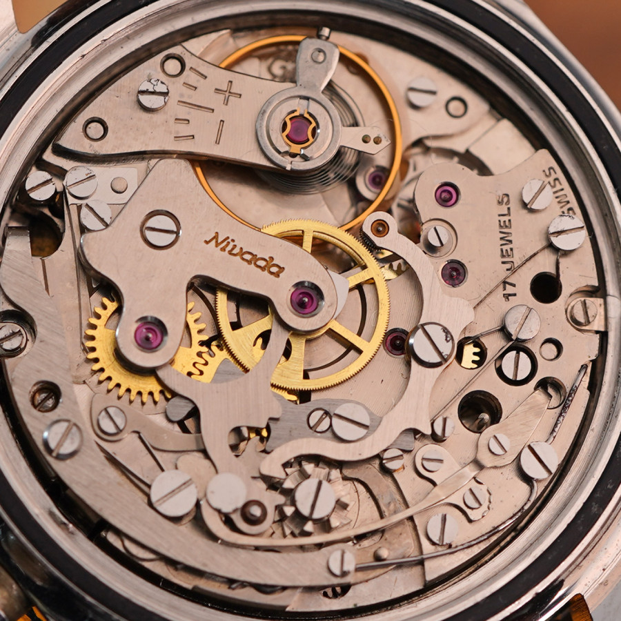 Nivada Grenchen Chronomaster Aviator Sea Diver 105/9989 - Handaufzugskaliber Valjoux 92