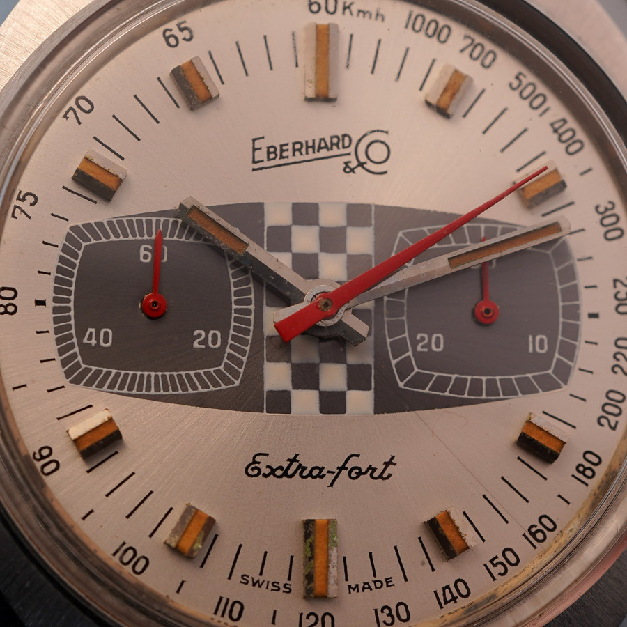 Eberhard Extra-Fort 31006 Racing Chrono - fantastischer Zustand mit schöner cremefarbene Patina in den Markern und Zeigern