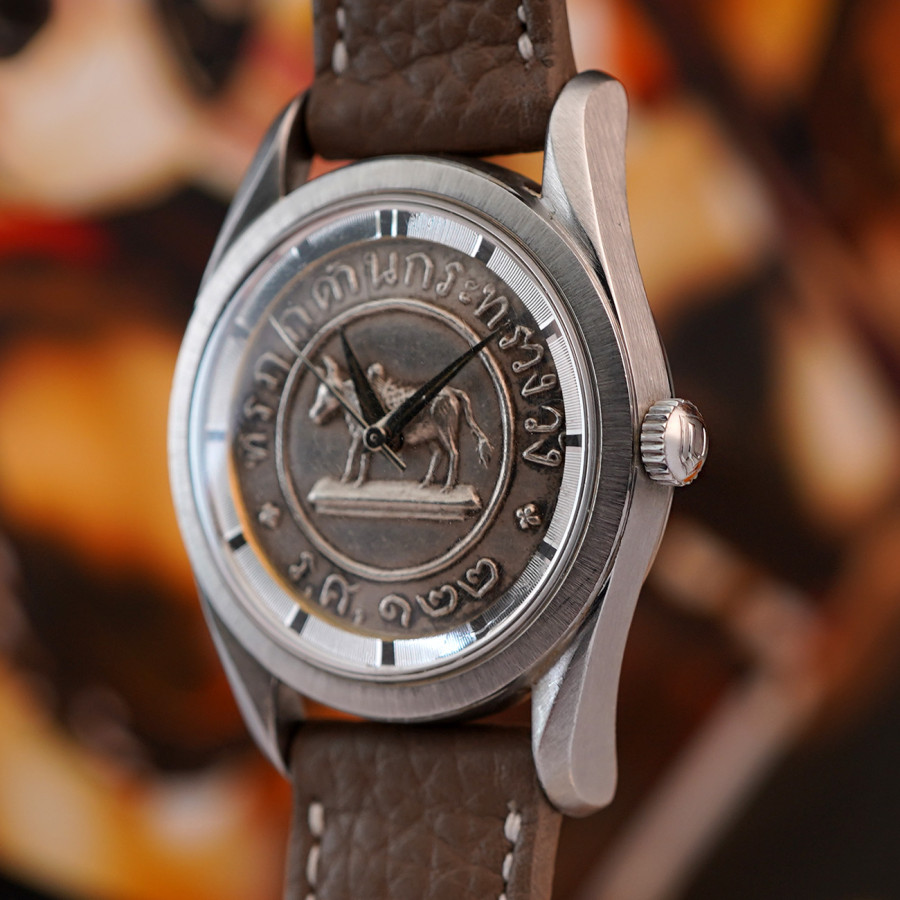 Universal Genève Polerouter 20217 - Thailand - intact lines, great condition of the case