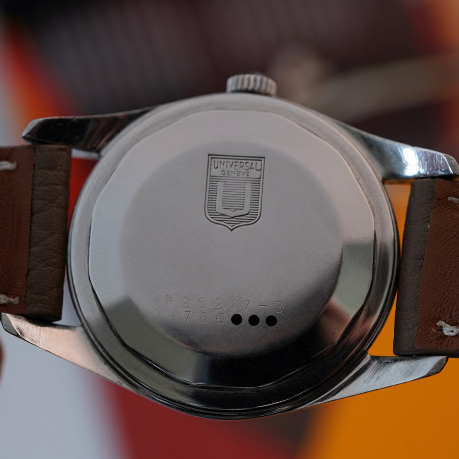 Universal Genève Polerouter 20217 - Thailand - UG logo and clearly legible numbers on the back