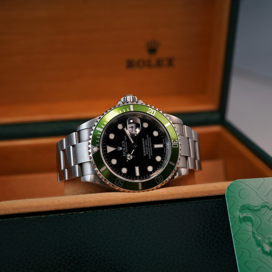 Rolex Submariner 16610LV Kermit - Flat Four
