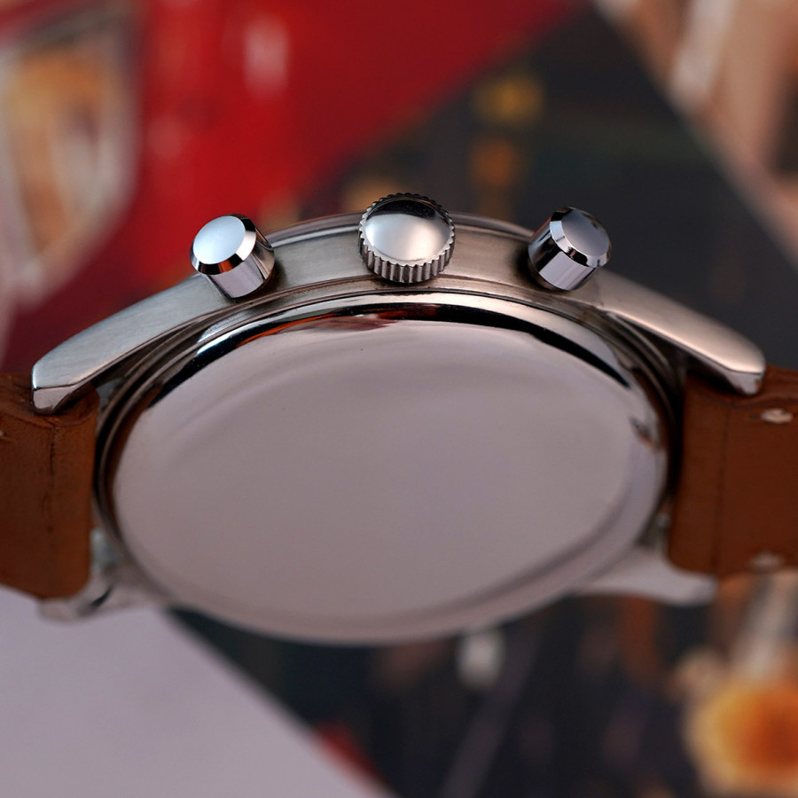 Venus Antimagnetic Chronograph Nero Dial - the winding crown and chrono pushers