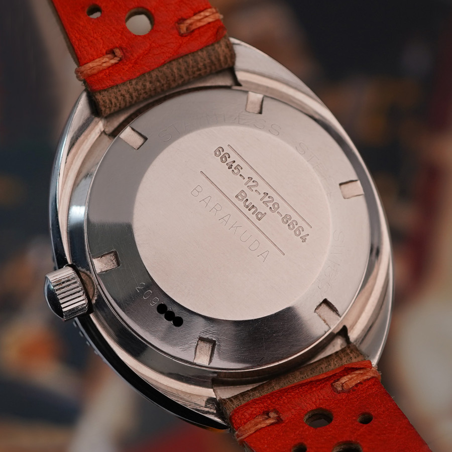 Blancpain Fifty Fathoms BUND Barakuda - 'Barakuda' and the NATO supply number on the caseback
