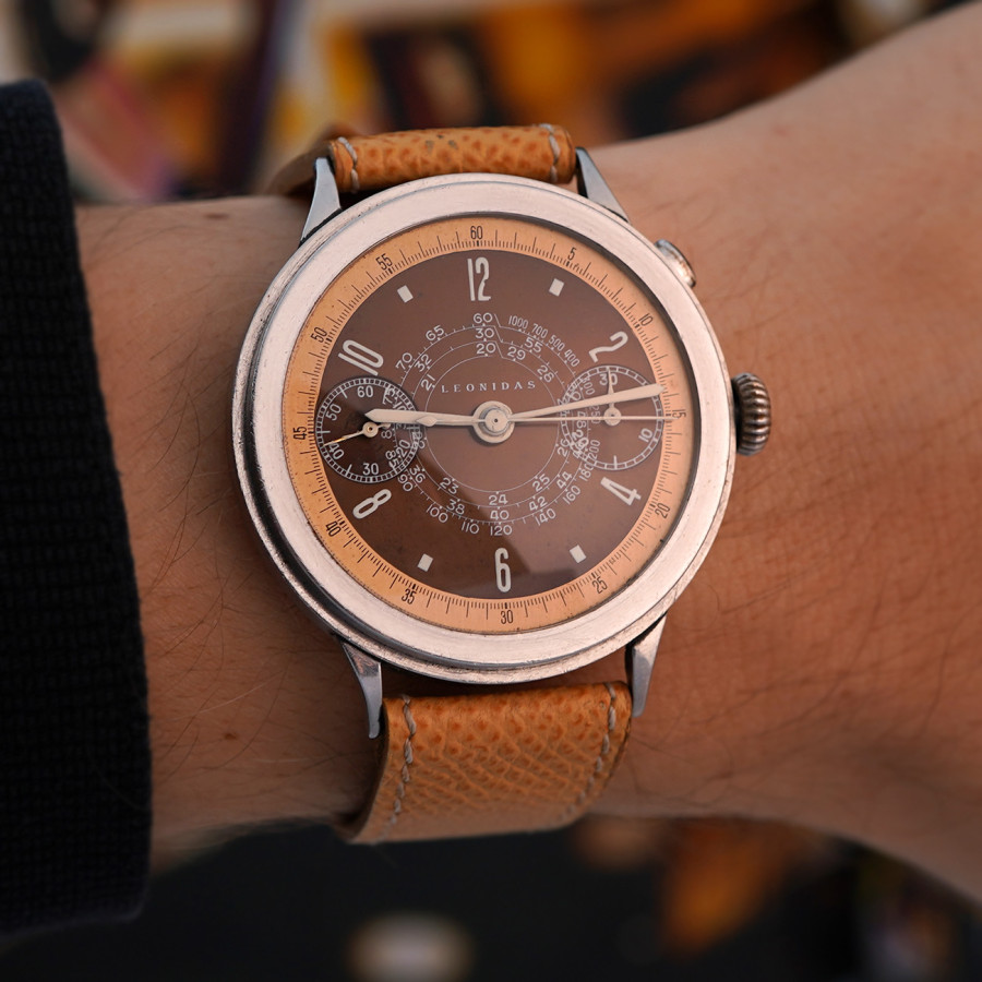 Leonidas Monopusher Chronograph Tropical Dial - a vintage watch with a breathtaking look