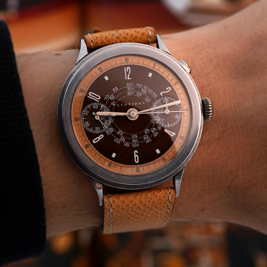 Leonidas Monopusher Chronograph Tropical Dial - unique vintage watch