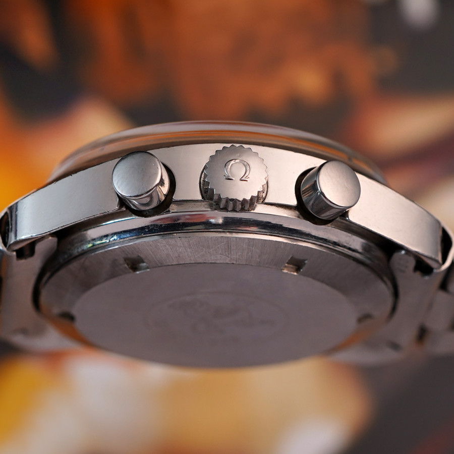 Omega Seamaster 176.007 - original Omega crown, chrono pushers